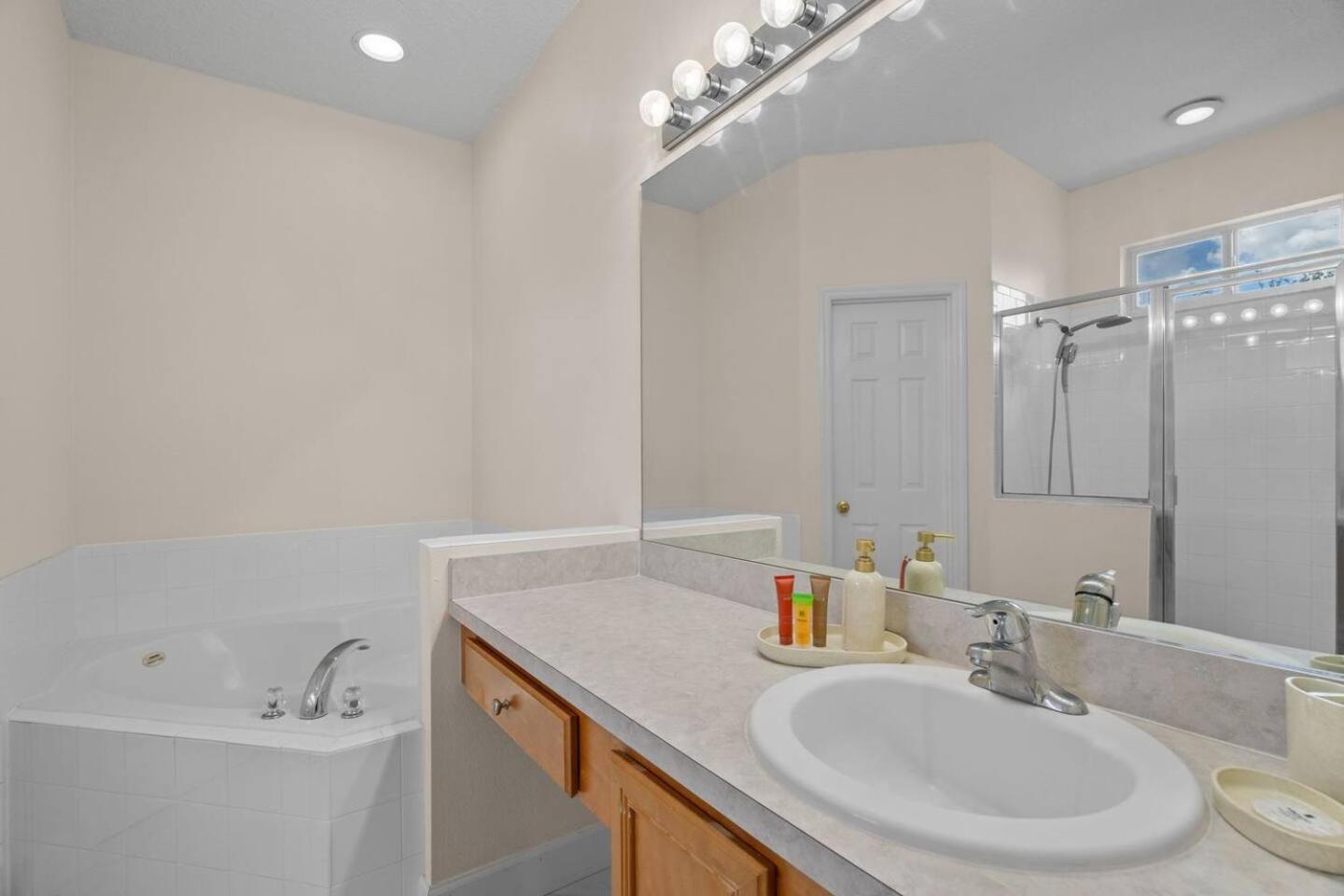 6 Bedroom 5 Bathroom Emerald Island 2601 Ib Kissimmee Extérieur photo